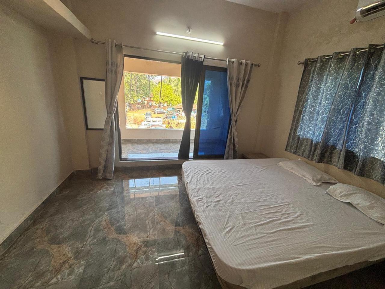 Shobhnath Home Stay Harnai Ruang foto