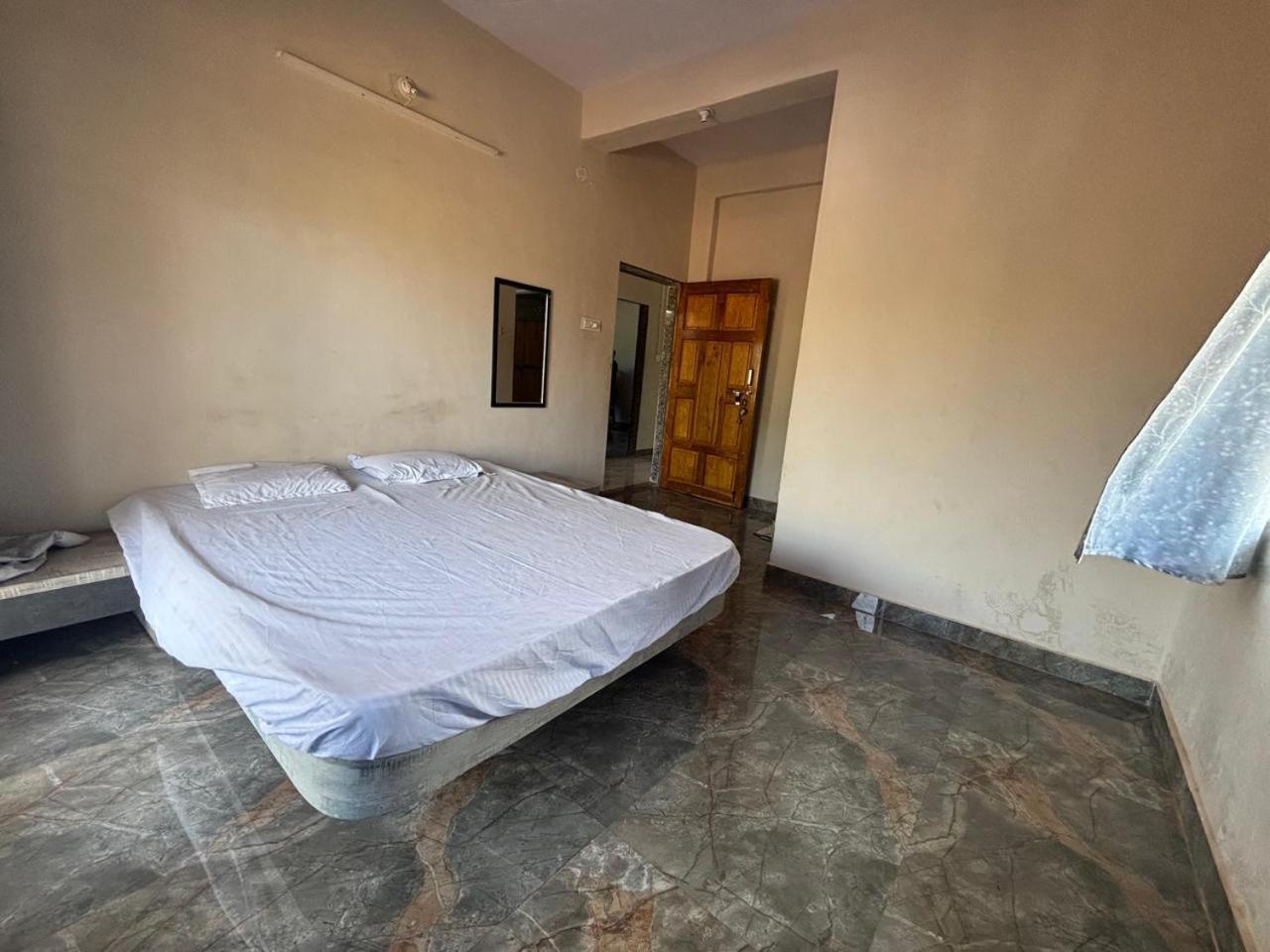 Shobhnath Home Stay Harnai Bagian luar foto